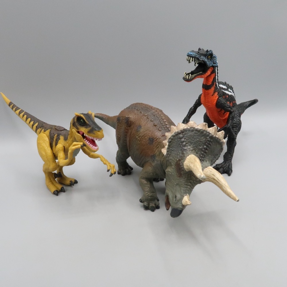 Lot of Safari Chap Dinosaurs Jurassic‎ Suchomimus Deinonychus Raptor Triceratops